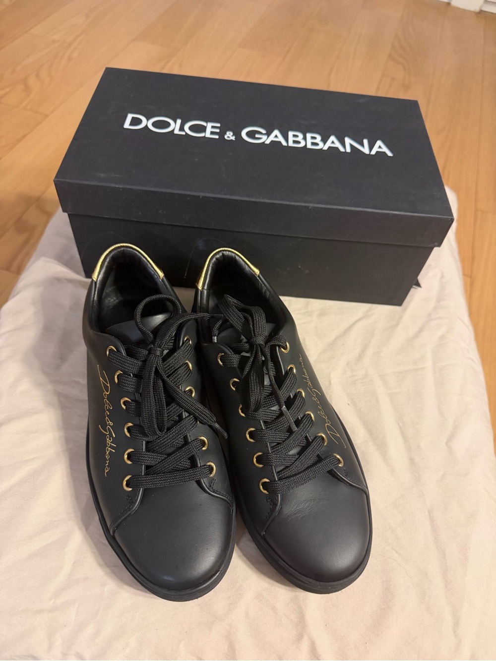 Dolce & Gabbana Black Sneakers with Gold Script